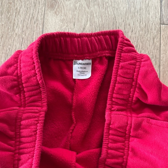 No Boundaries Vibrant Red Sweatpants - Picture 2 of 2